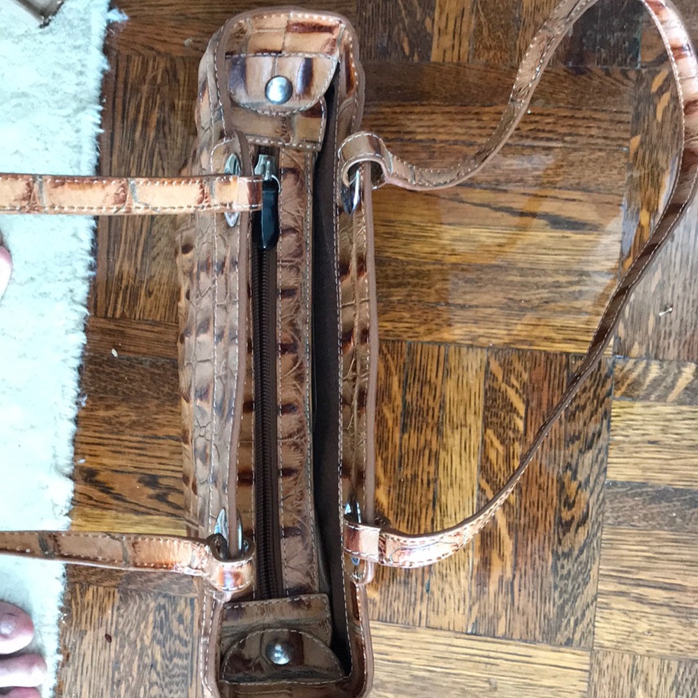 Purse - Picture 2 of 4